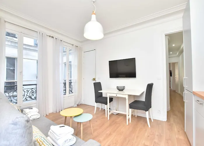 דירה Charming 1br 4p - Louvre Museum פריז